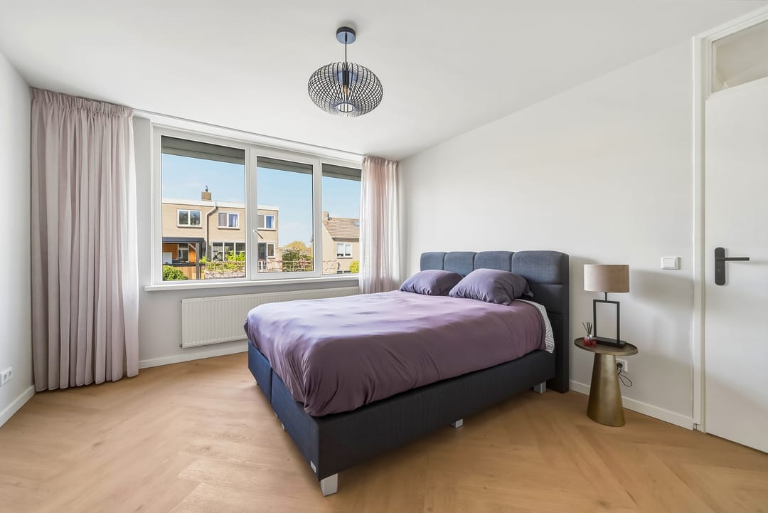 Foto 16 van Van Hallstraat 69