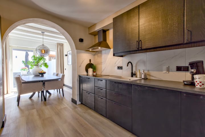 Foto 3 van Distel 11