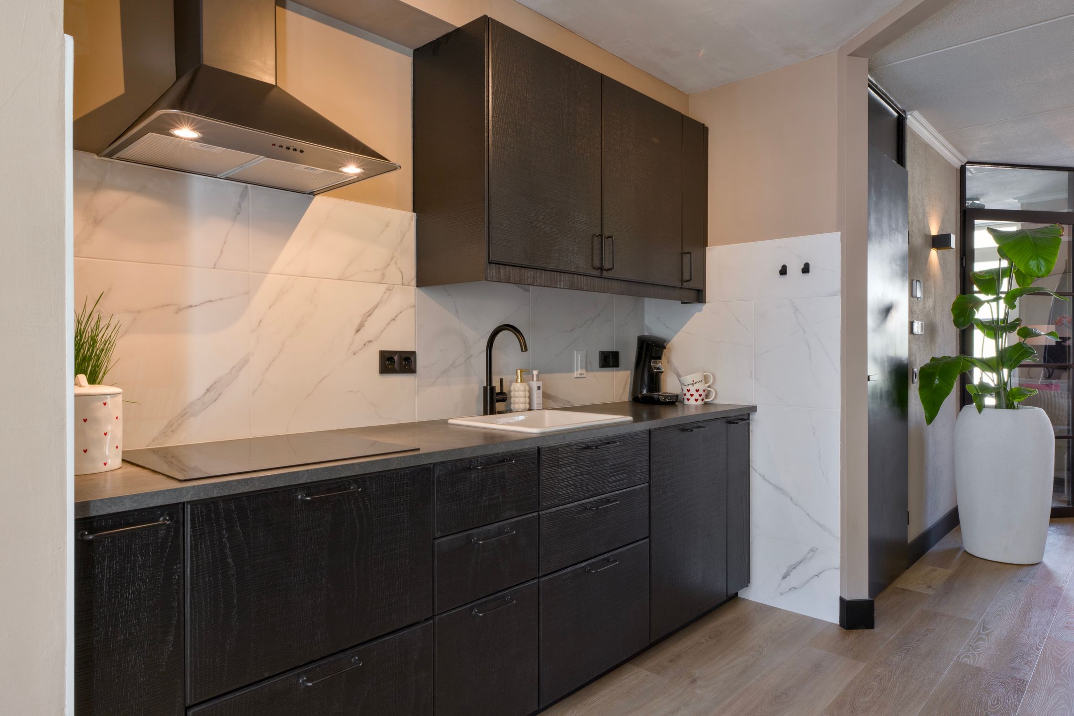 Extended Modern Move-In Ready Terraced House in Child-Friendly Hassinkbrink Neighborhood — 15