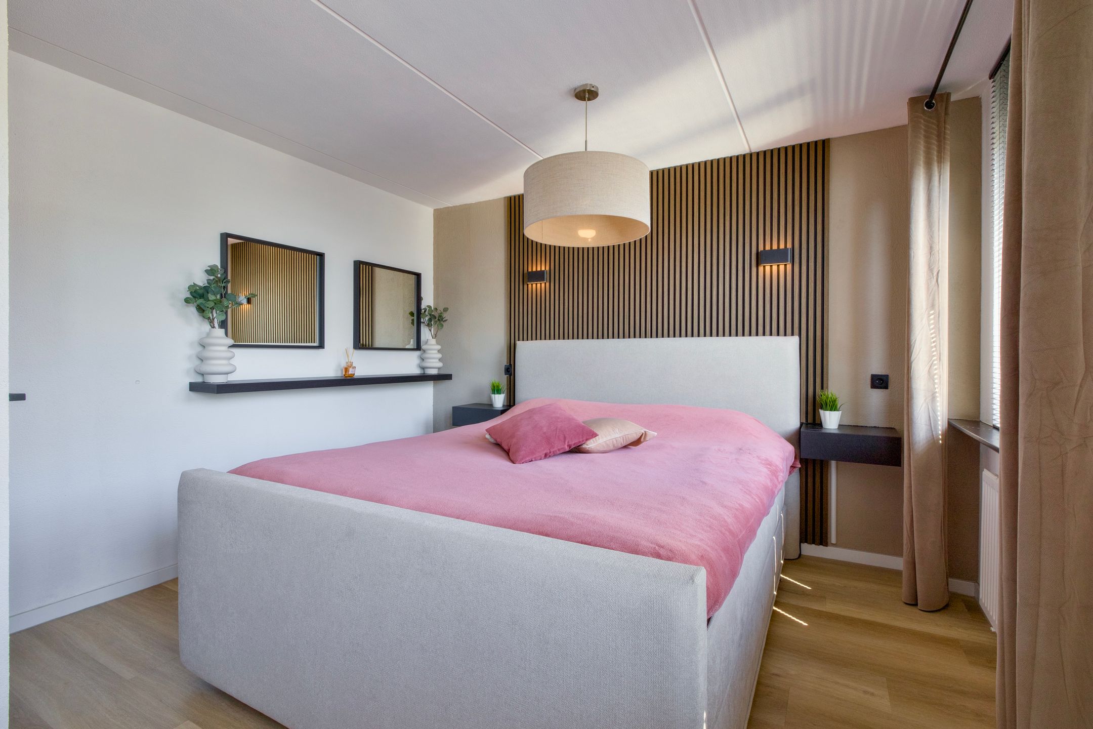 Extended Modern Move-In Ready Terraced House in Child-Friendly Hassinkbrink Neighborhood — 18