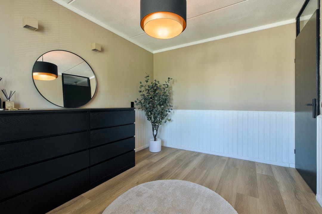 Extended Modern Move-In Ready Terraced House in Child-Friendly Hassinkbrink Neighborhood — 22