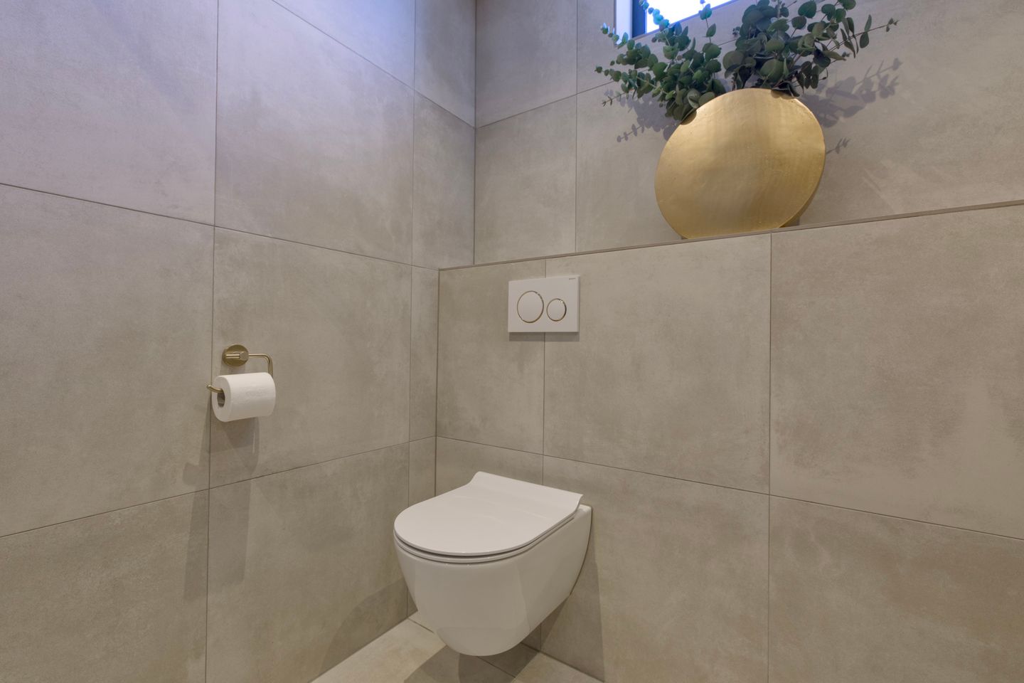 Extended Modern Move-In Ready Terraced House in Child-Friendly Hassinkbrink Neighborhood — 25