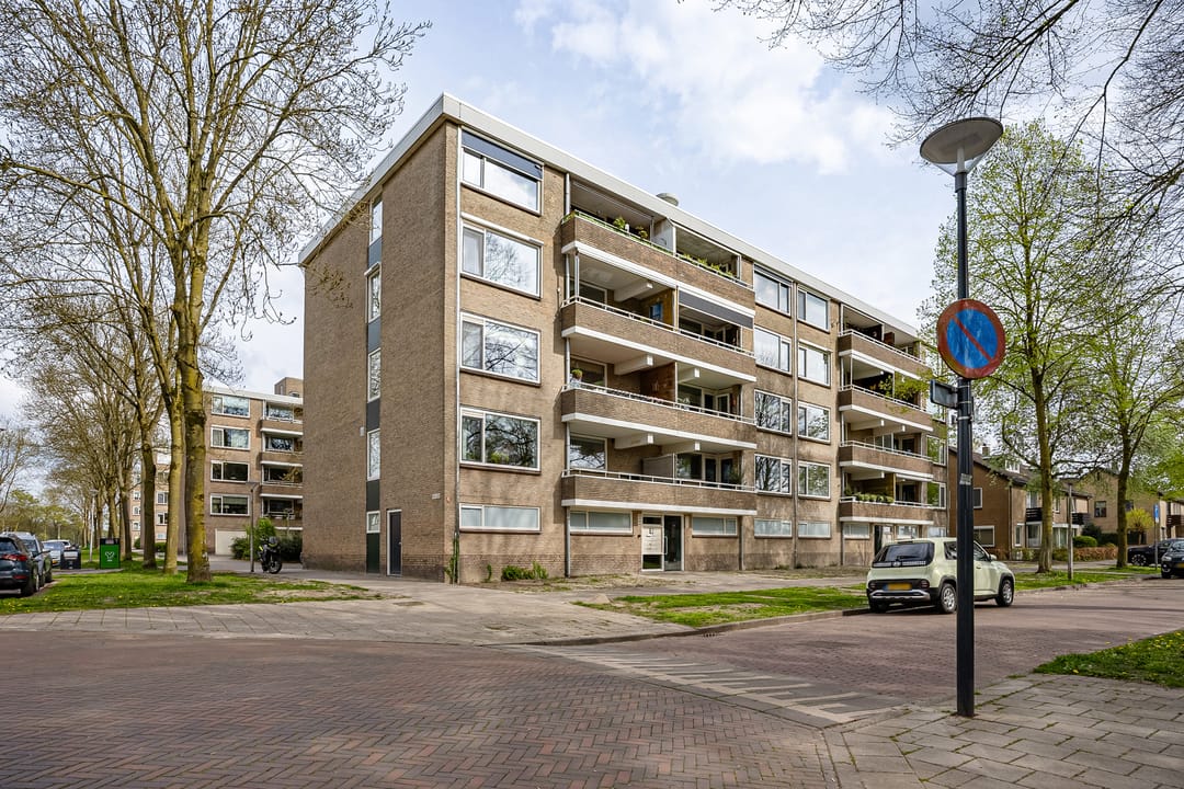 Foto 1 van J.J. van Deinselaan 276