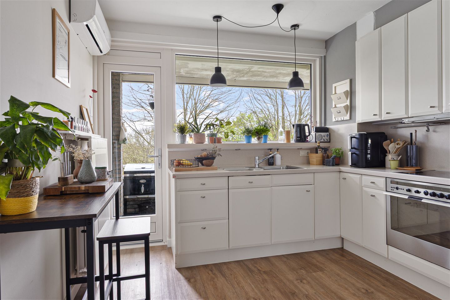 Foto 4 van J.J. van Deinselaan 276