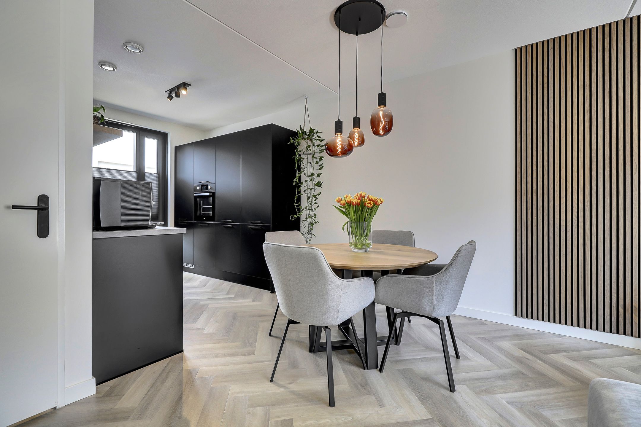 Foto 9 van Nedinscoplein 23