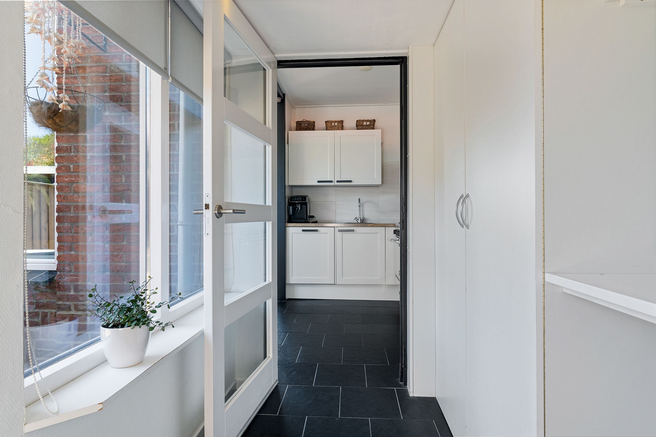 Well-maintained semi-detached house with three bedrooms and backyard canopy in Hengelo — 18