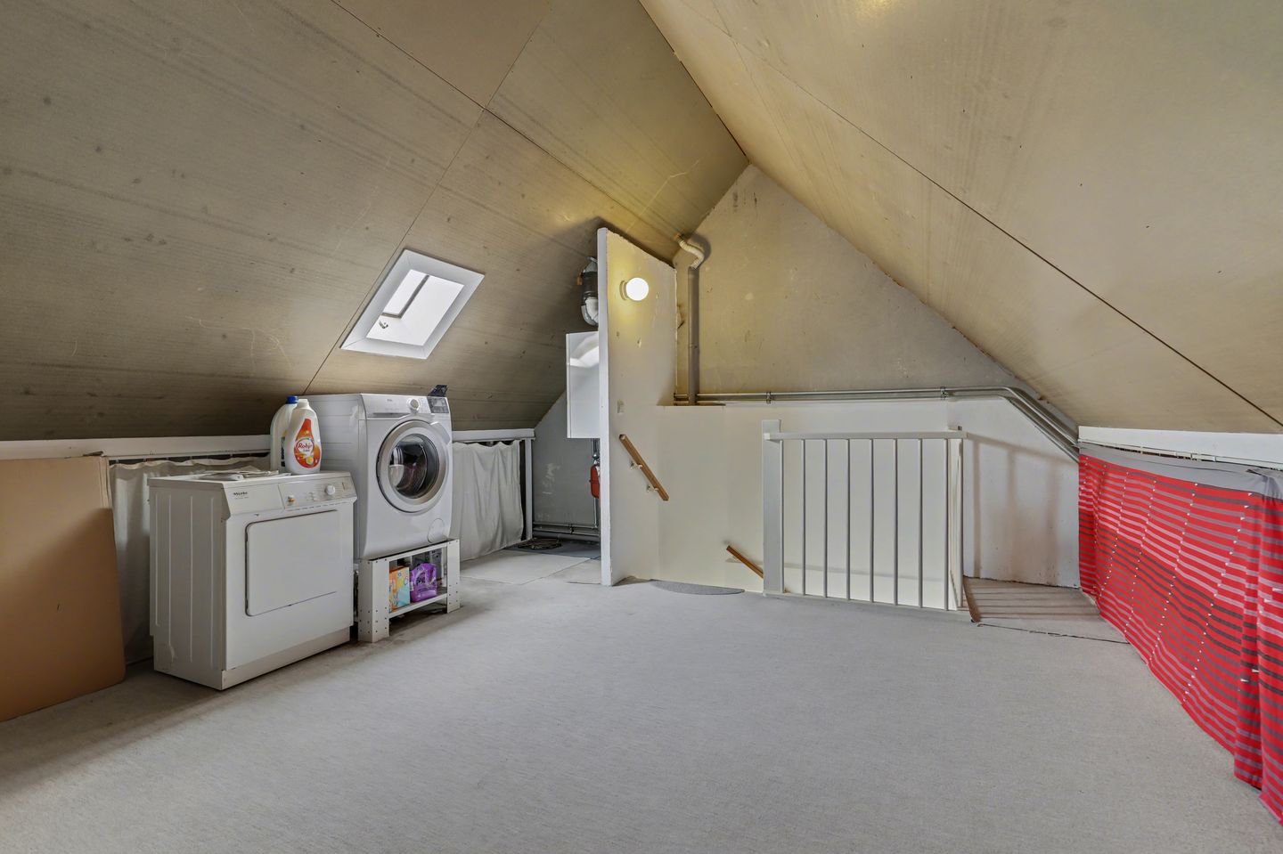 Foto 29 van Rosa Luxemburgstraat 13