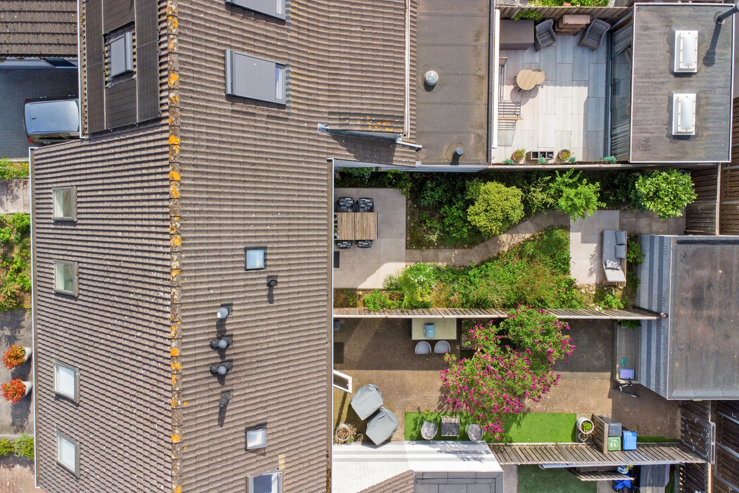 Foto 44 van Rosa Luxemburgstraat 13