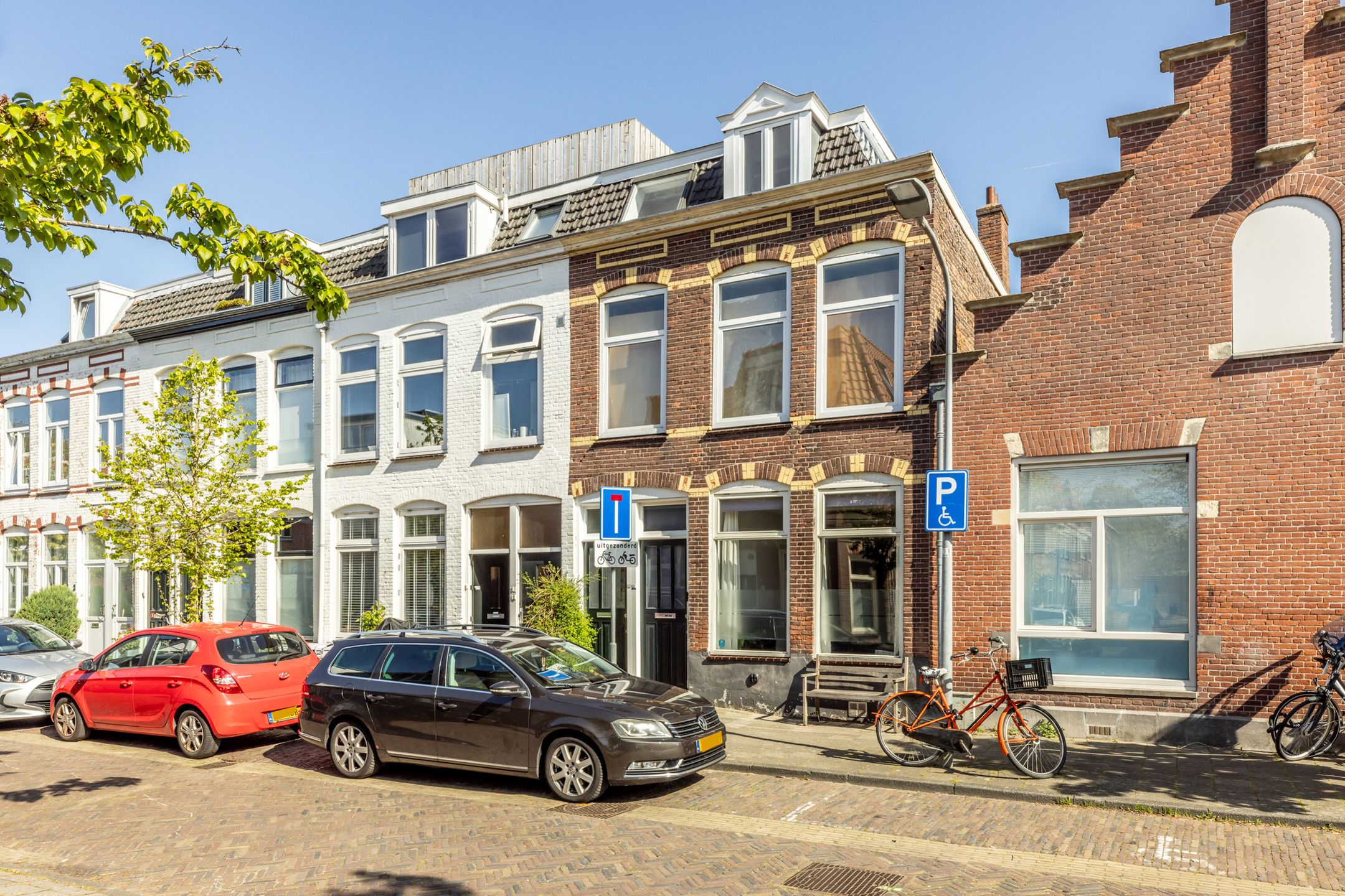 Photo 21 of Colensostraat 9-ZW