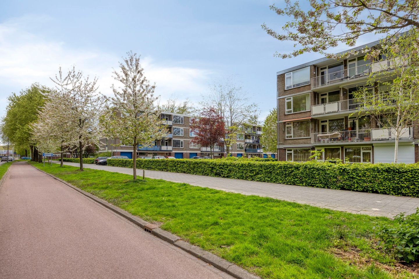 Well-maintained 3-room apartment with south-facing balcony in green Het Lage Land — 29