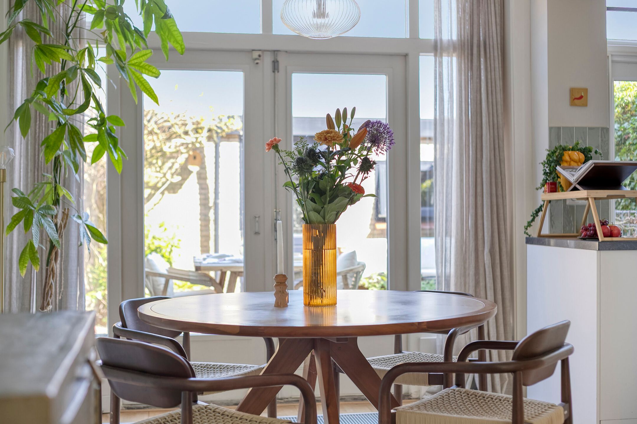 Charming 1930s Terraced House with Four Bedrooms in Utrecht — 12