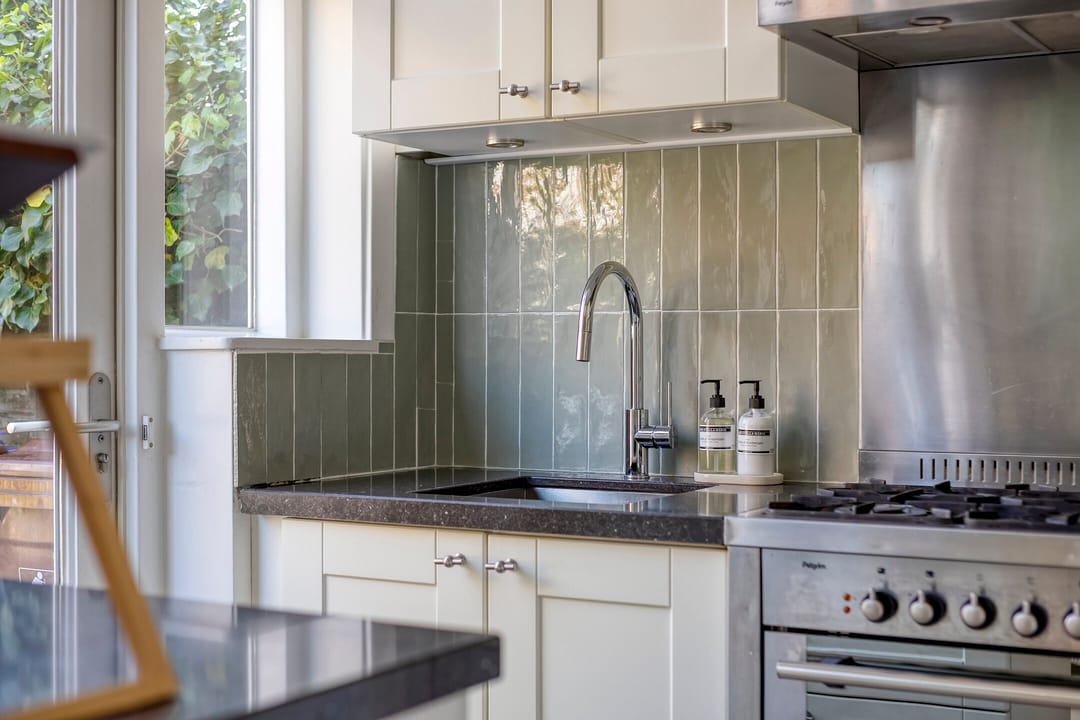 Charming 1930s Terraced House with Four Bedrooms in Utrecht — 13