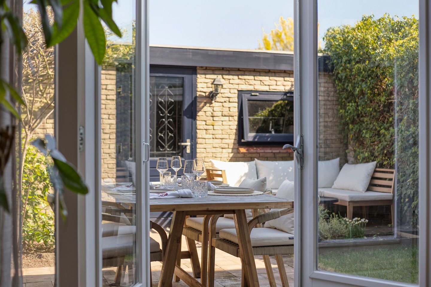 Charming 1930s Terraced House with Four Bedrooms in Utrecht — 29