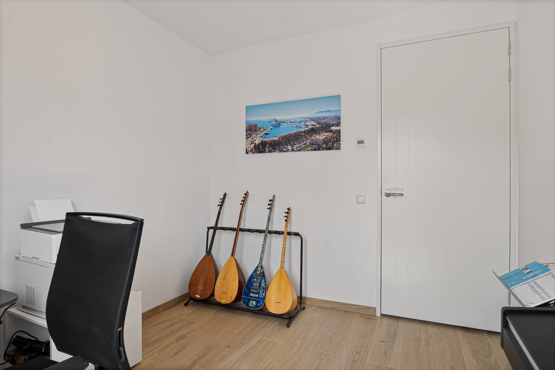 Photo 43 of Westmadeweg 10