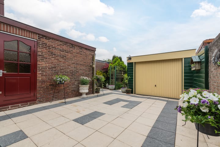 Foto 2 van Venneperweg 554