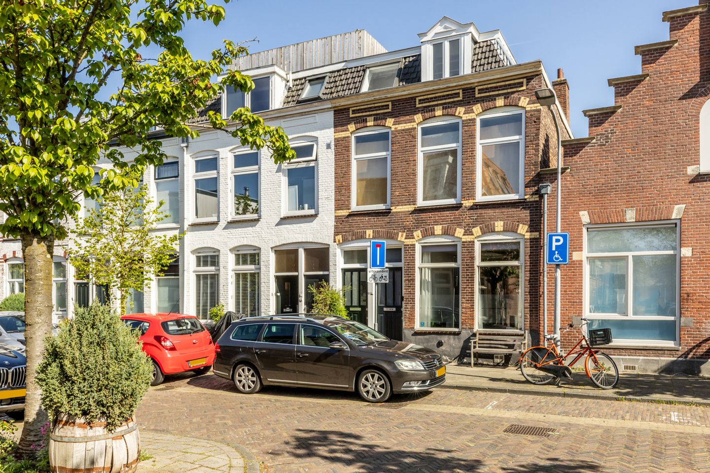 Photo 5 of Colensostraat 9-ZW