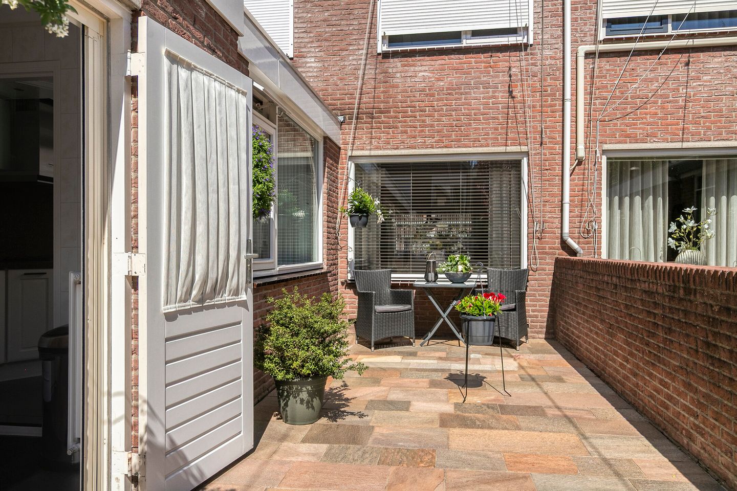 Photo 14 of Helena Smitsstraat 8