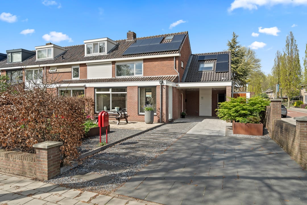 Photo 1 of Koningin Emmaweg 60