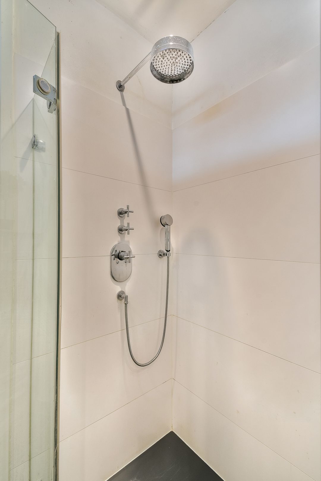 Photo 16 of Maassluissedijk 88