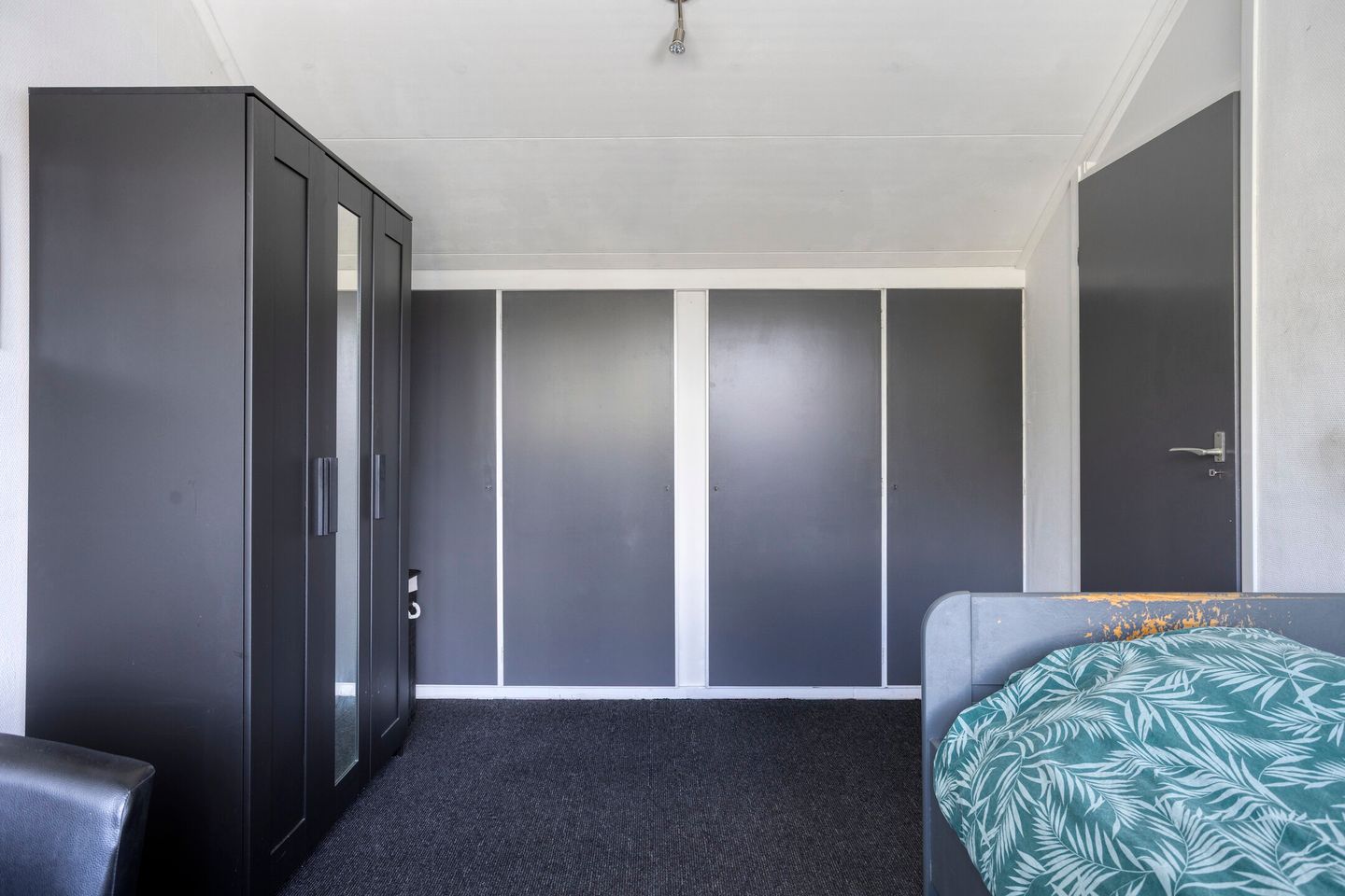 Foto 35 van Veldmaterstraat 196