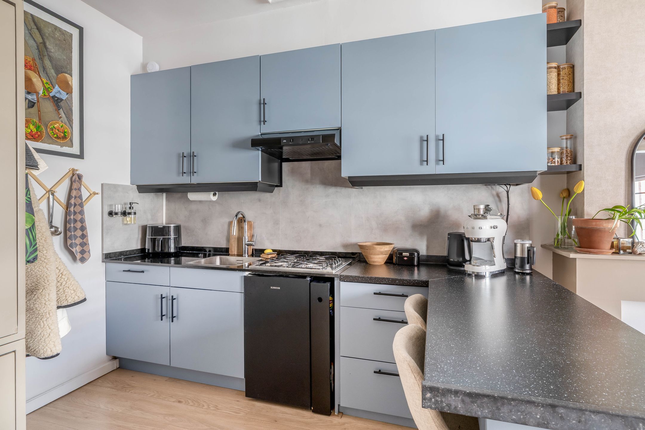 Charming 2-Room Apartment in Sought-After Zeeheldenkwartier — 15