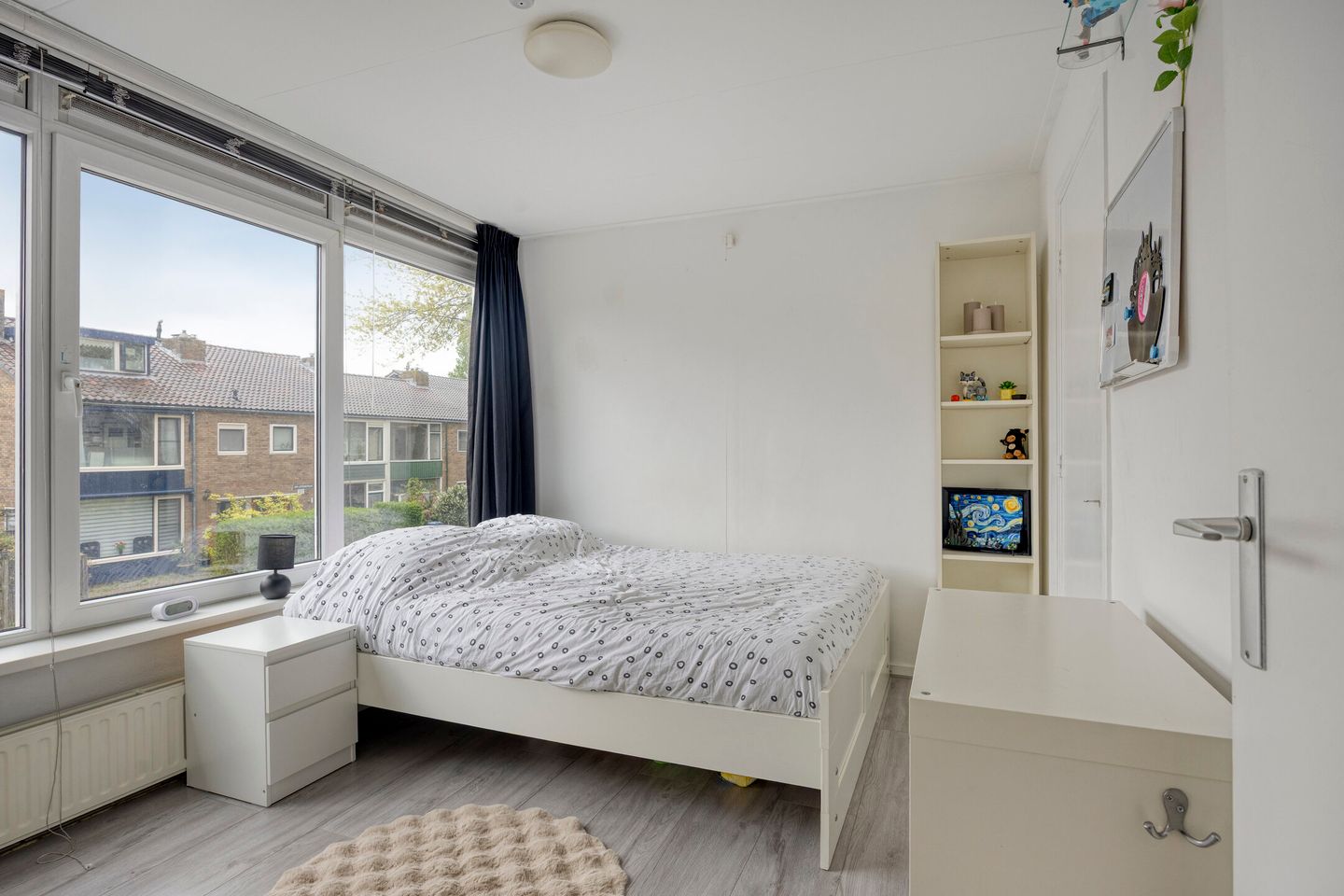 Photo 14 of Jan Luykenstraat 8