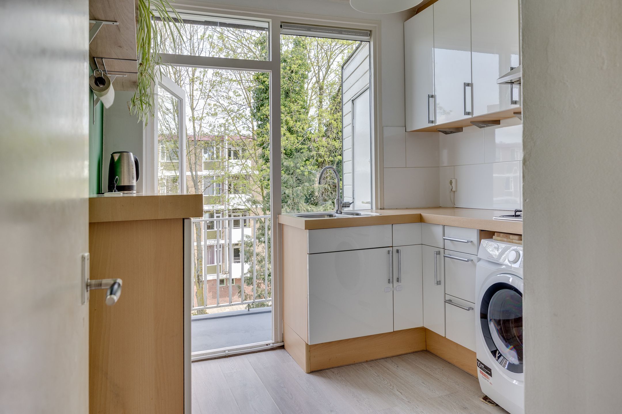 Foto 15 van Van Vollenhovenlaan 172