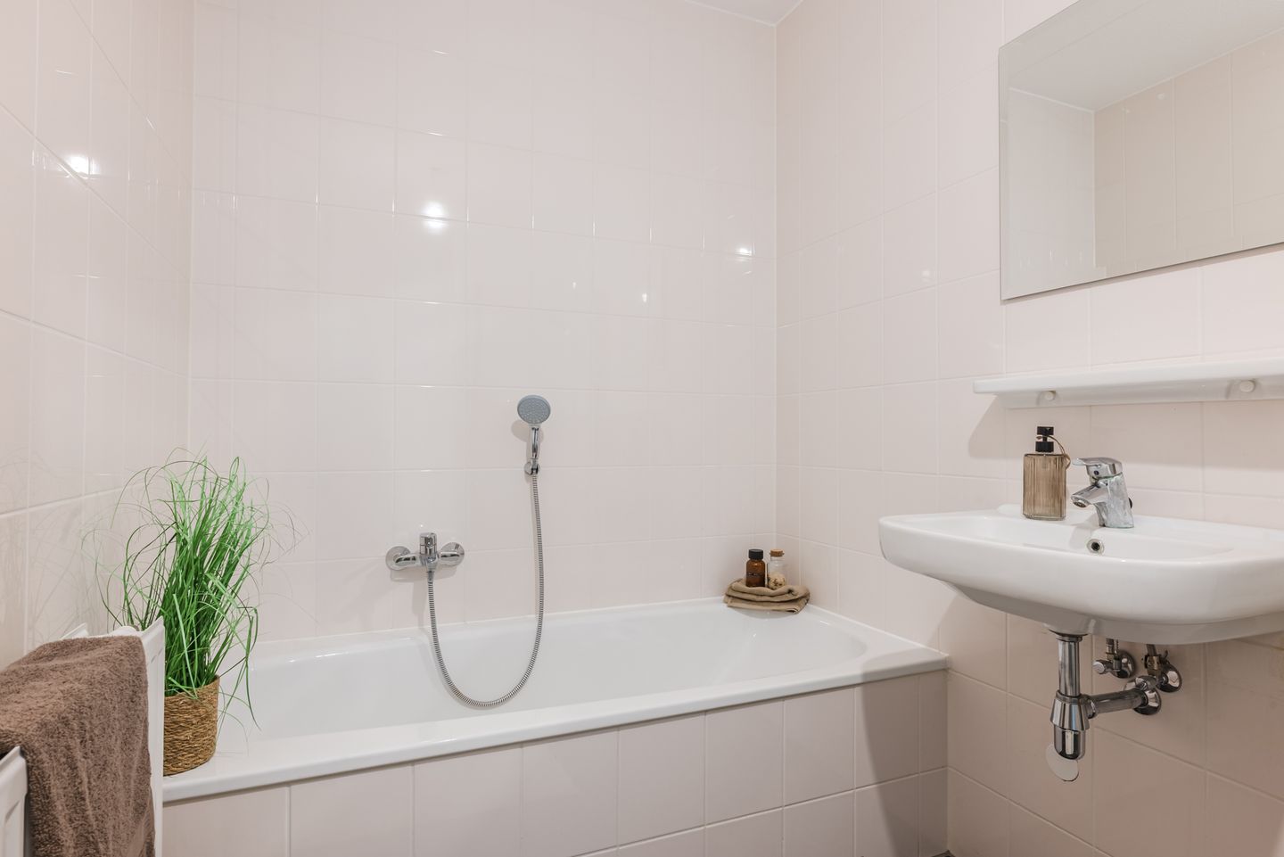 Foto 20 van Mercuriuspad 12