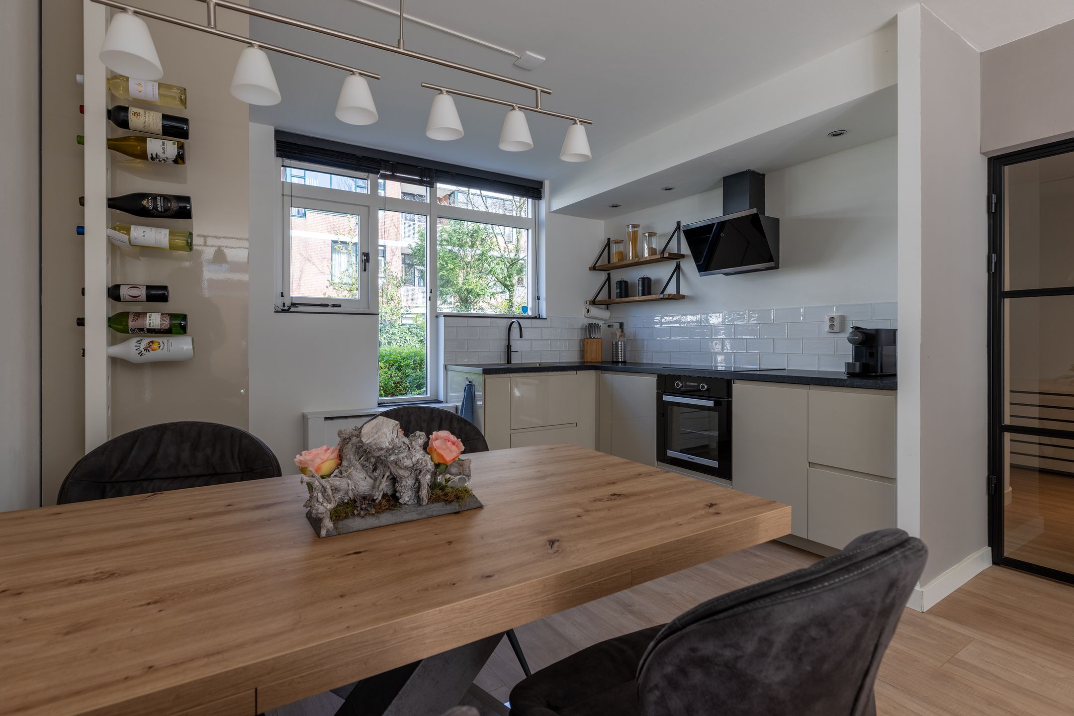 Foto 9 van Binnenhof 60