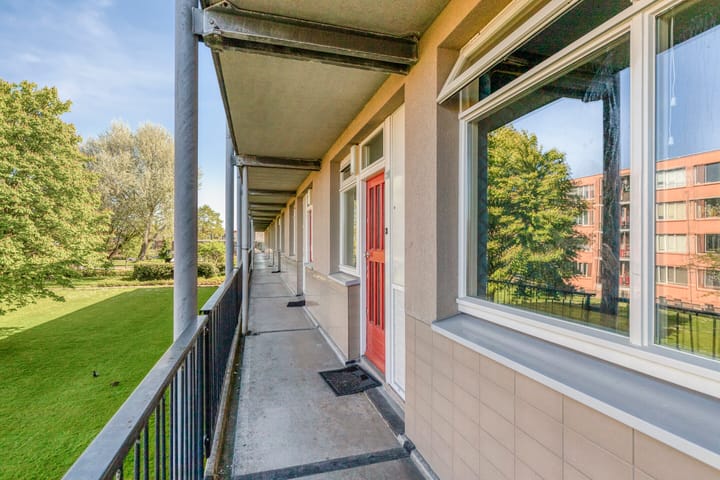 Photo 2 of Kemperweg 128