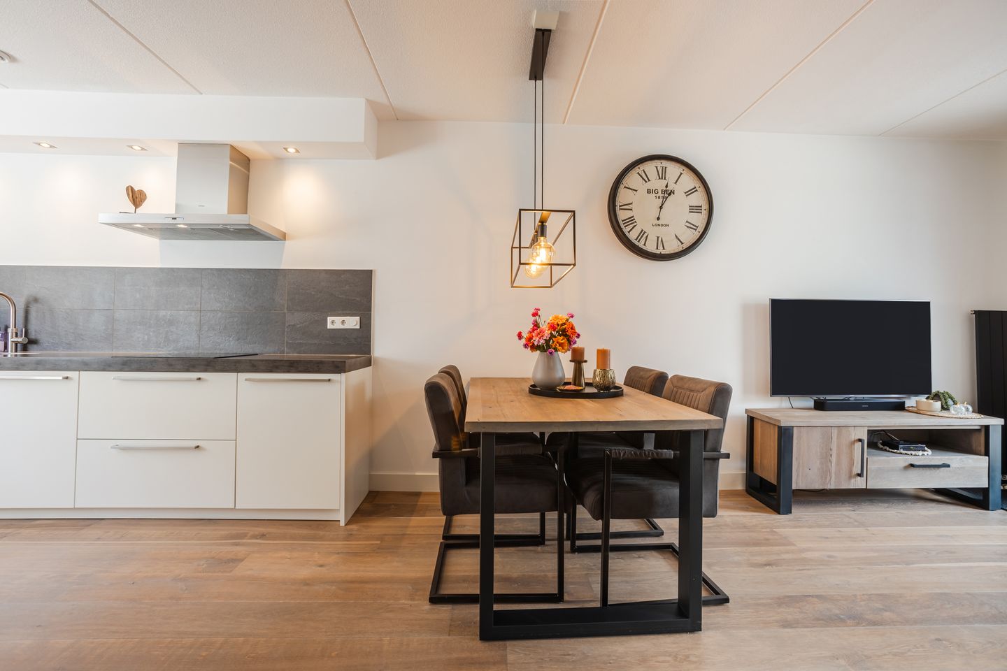 Foto 10 van Op het Veld 3