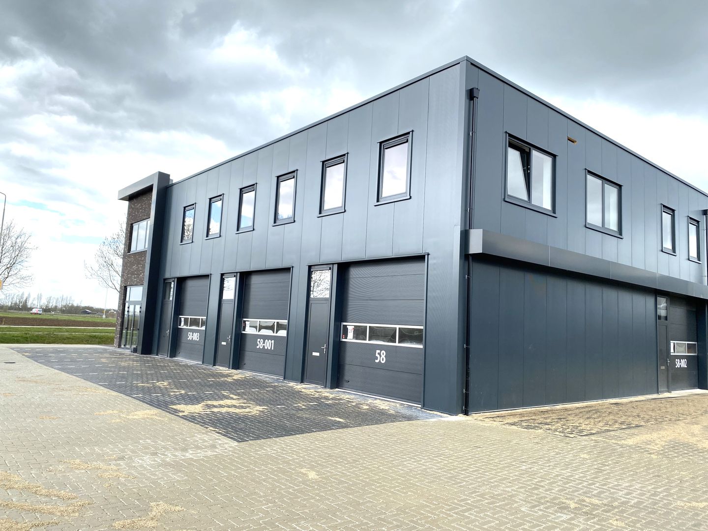 View photo 1 of Energieweg 58