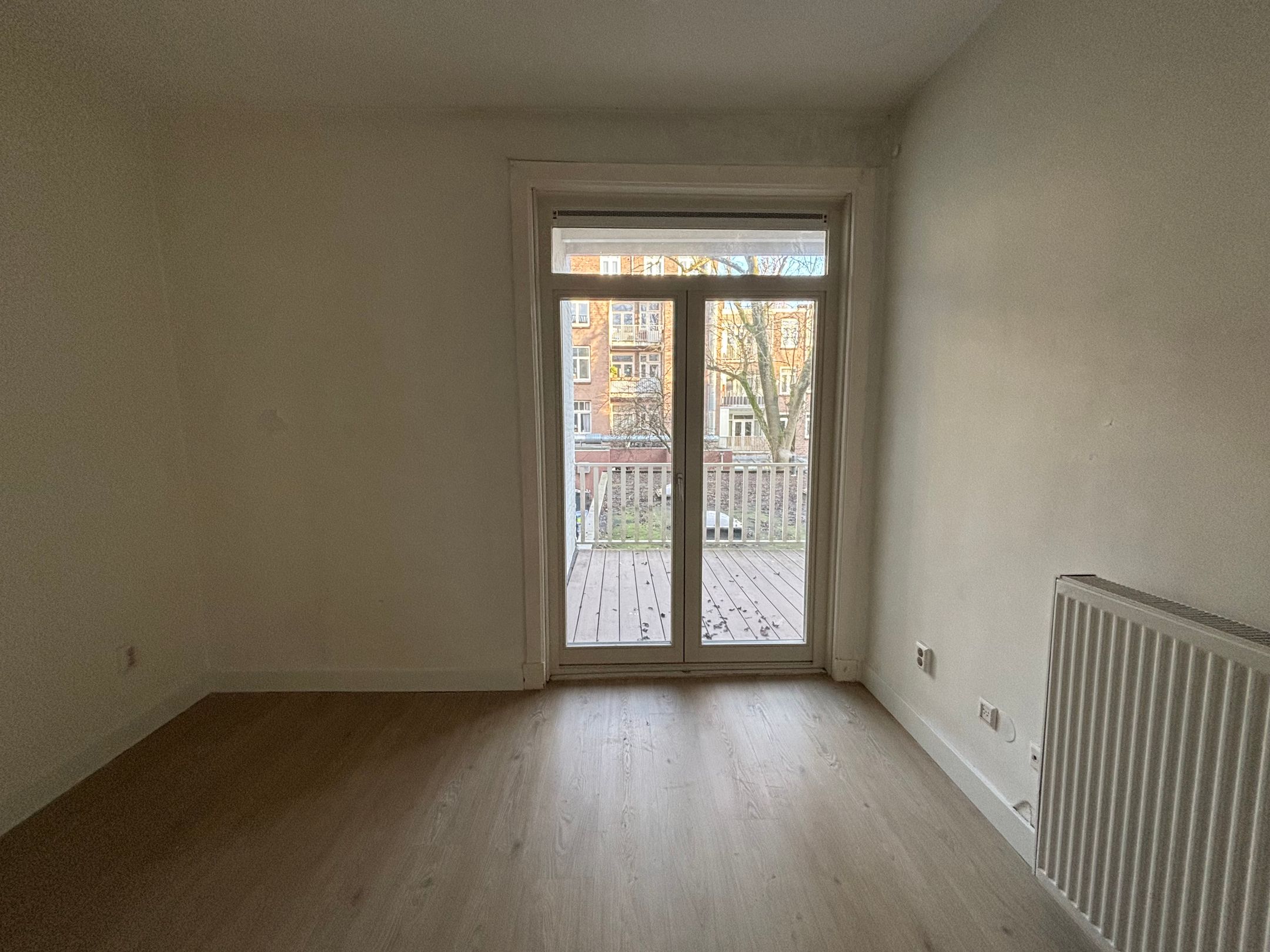 Photo 9 of Witte de Withstraat 182-2