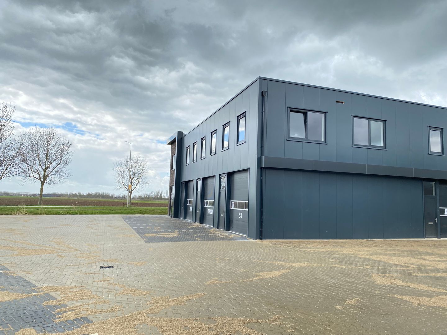 View photo 2 of Energieweg 58