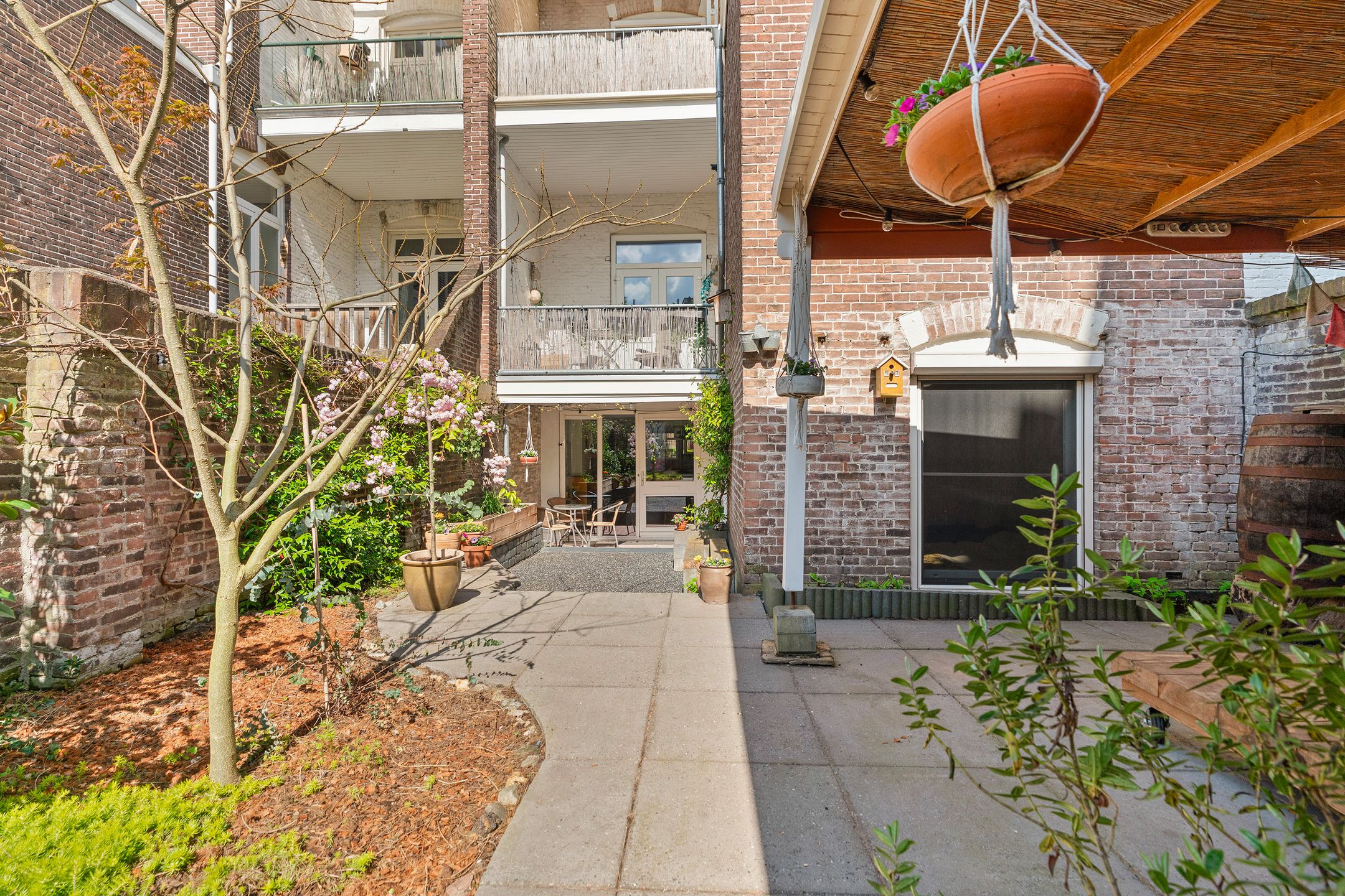 Foto 33 van van Slichtenhorststraat 38-A