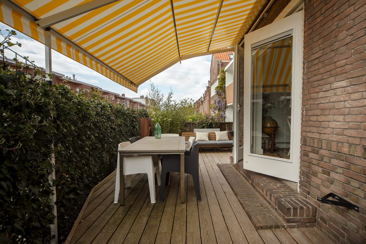 Renovated Semi-Detached Townhouse with 5 Bedrooms and Sunny Garden in Statenkwartier — 49
