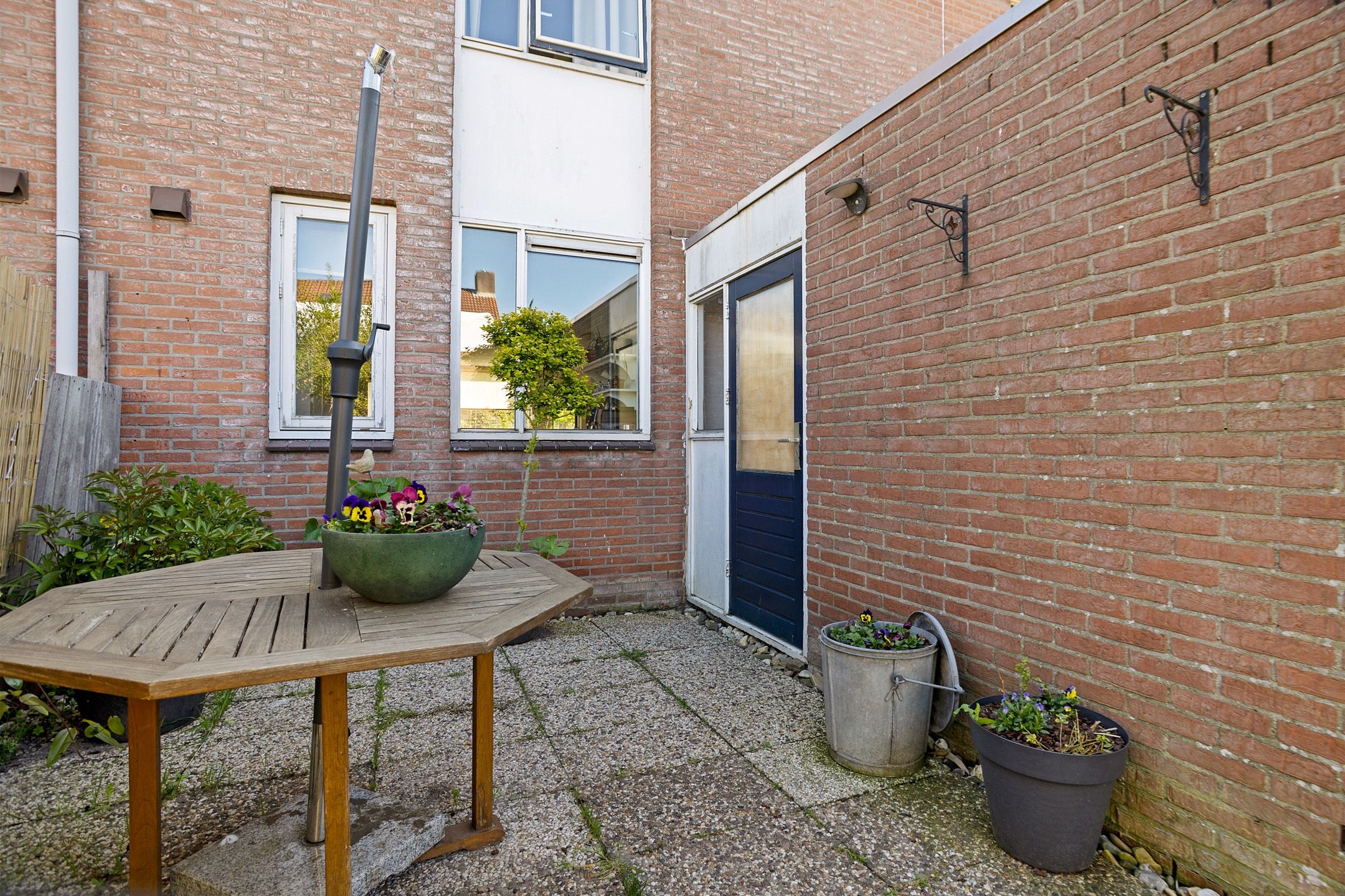 Spacious Terraced Home with Potential in Popular Kersenboogerd — 27