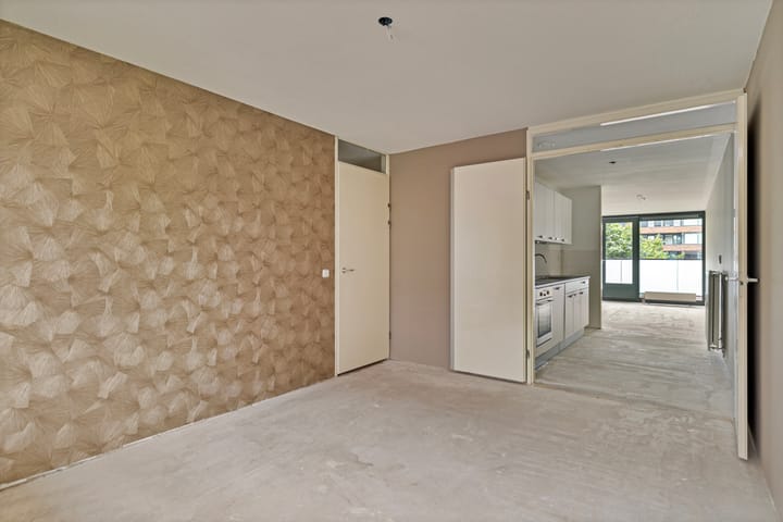 Photo 4 of Lodewijk Pincoffsweg 169