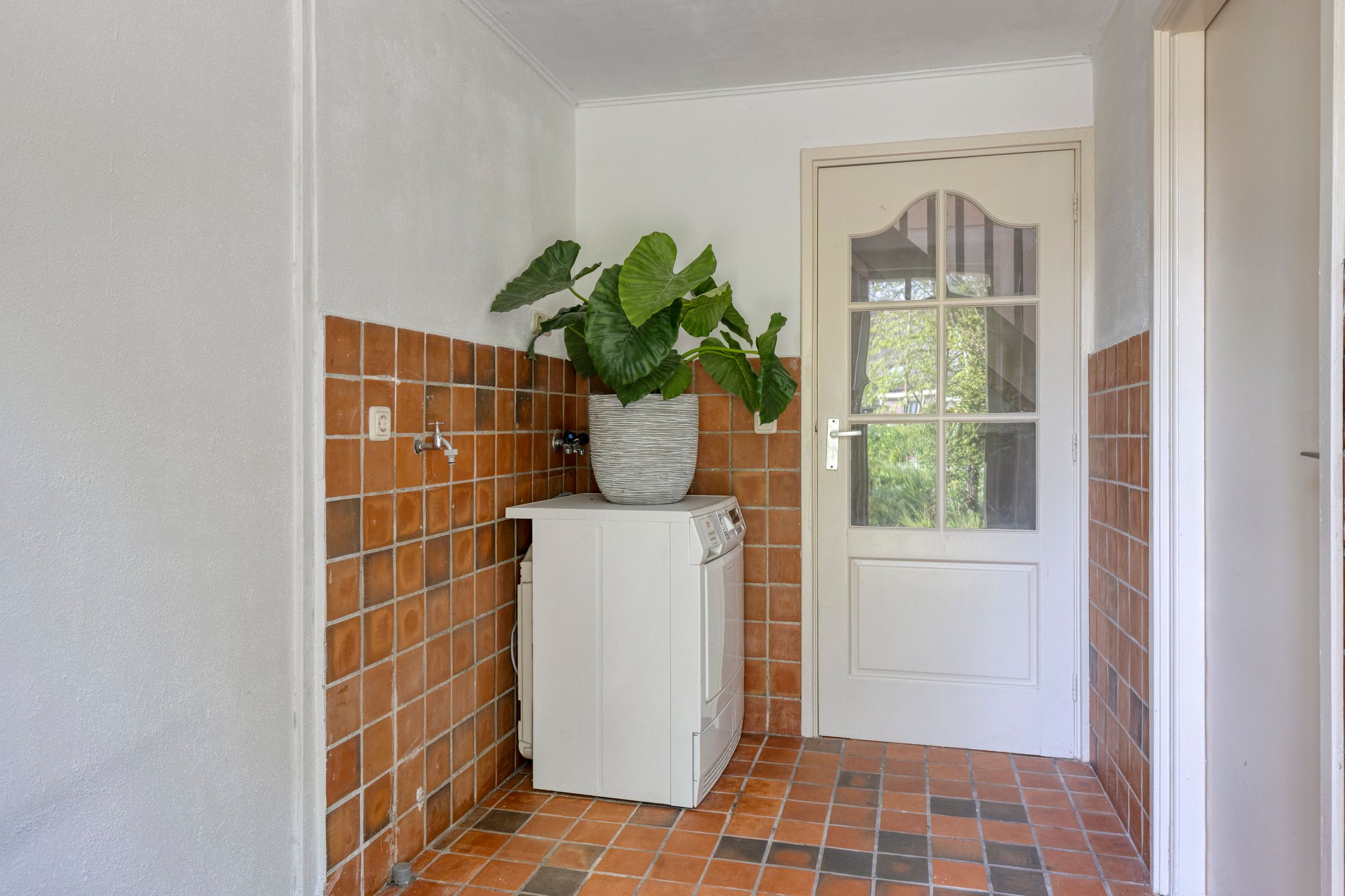 Foto 12 van Veenhuizerweg 2