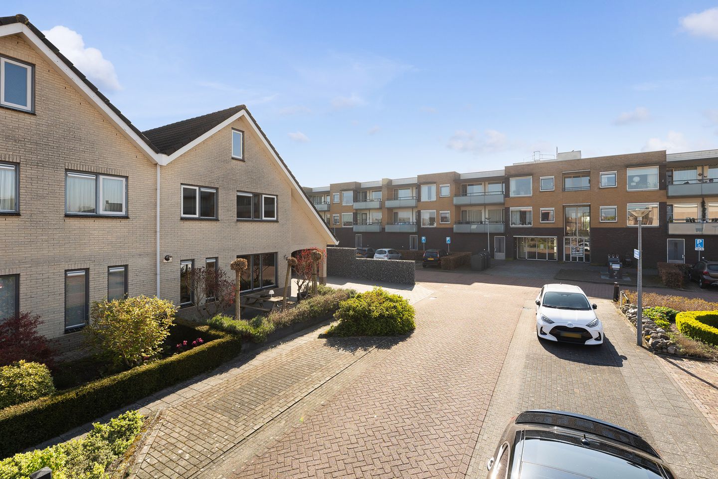 Photo 5 of Groen van Prinstererlaan 25