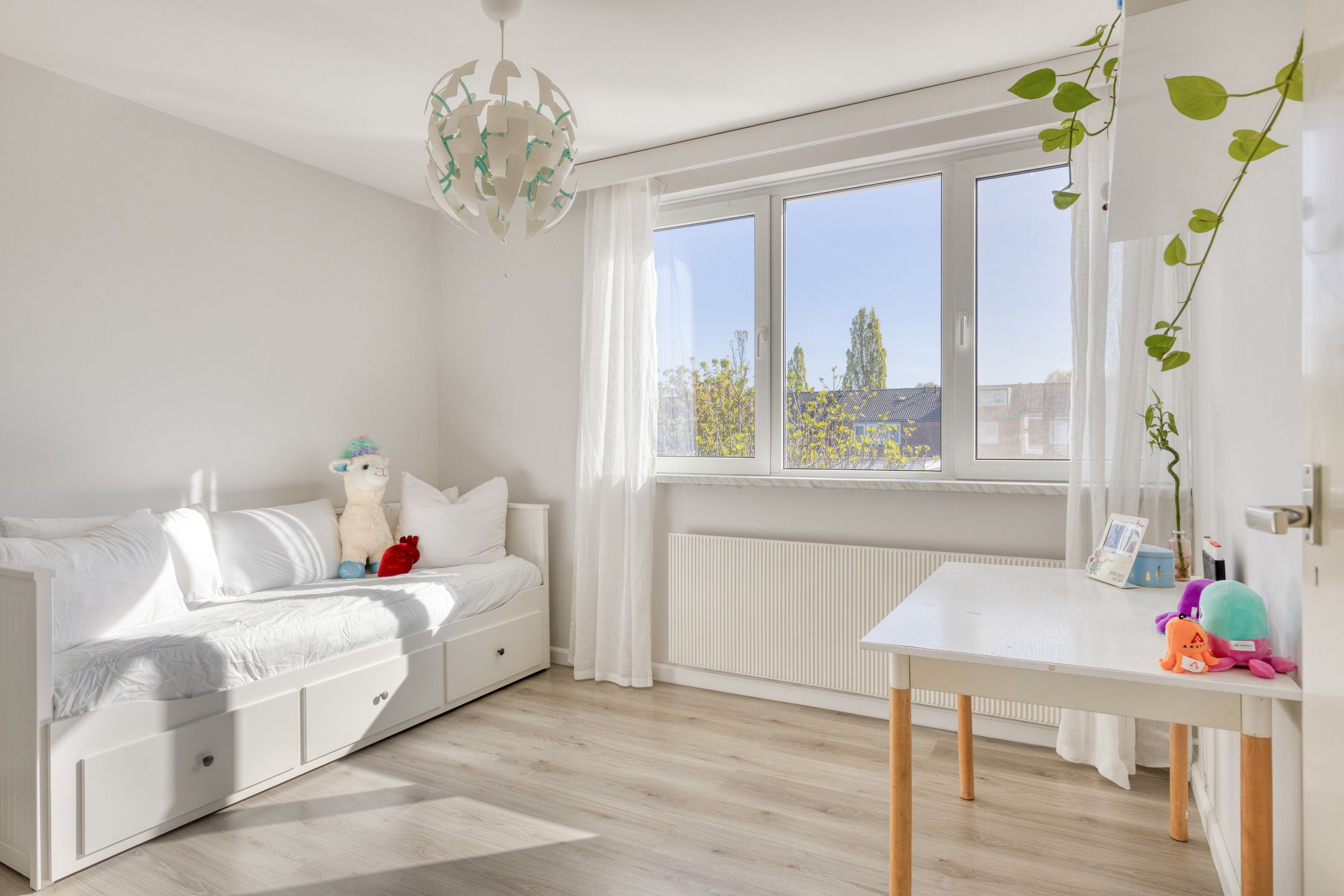 Foto 21 van Minister van Houtenstraat 4