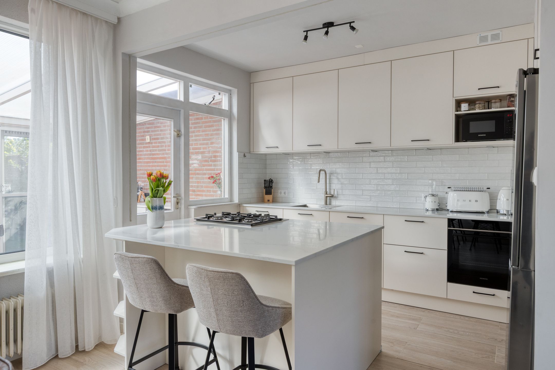 Foto 3 van Minister van Houtenstraat 4