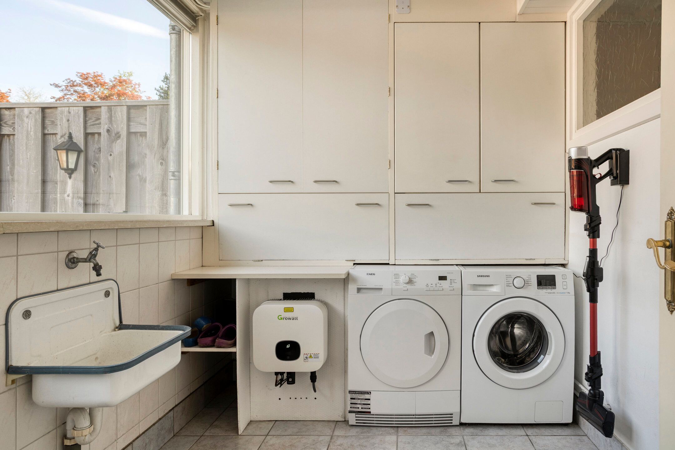 Foto 15 van Charlotte de Bourbonstraat 8