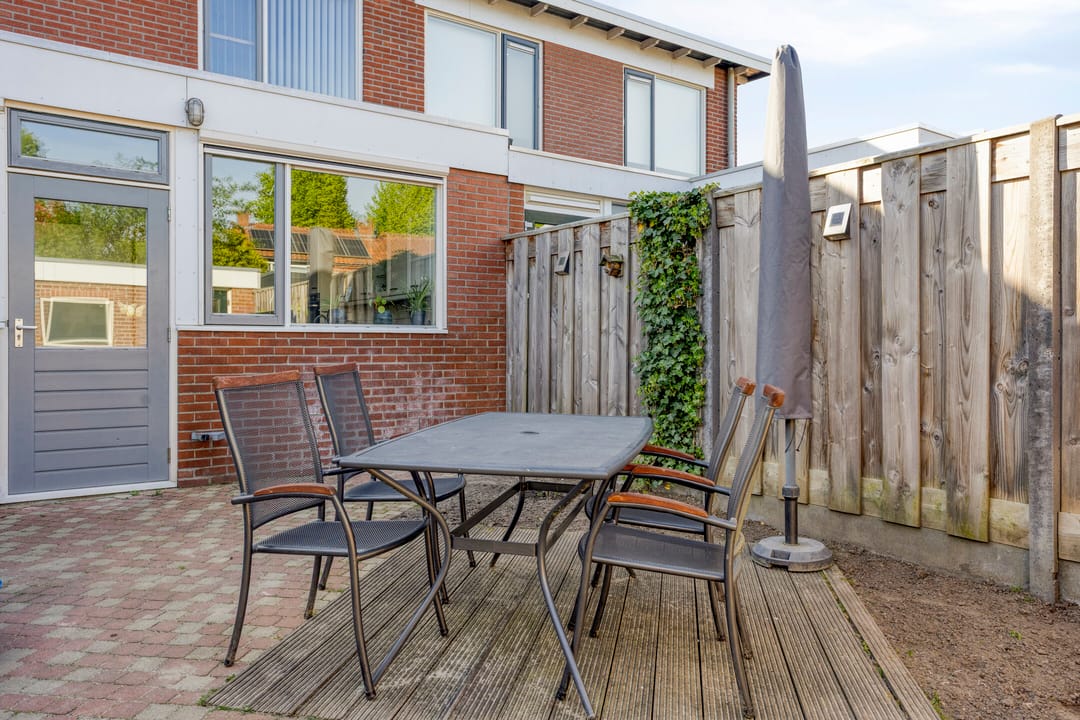 Foto 28 van Charlotte de Bourbonstraat 8