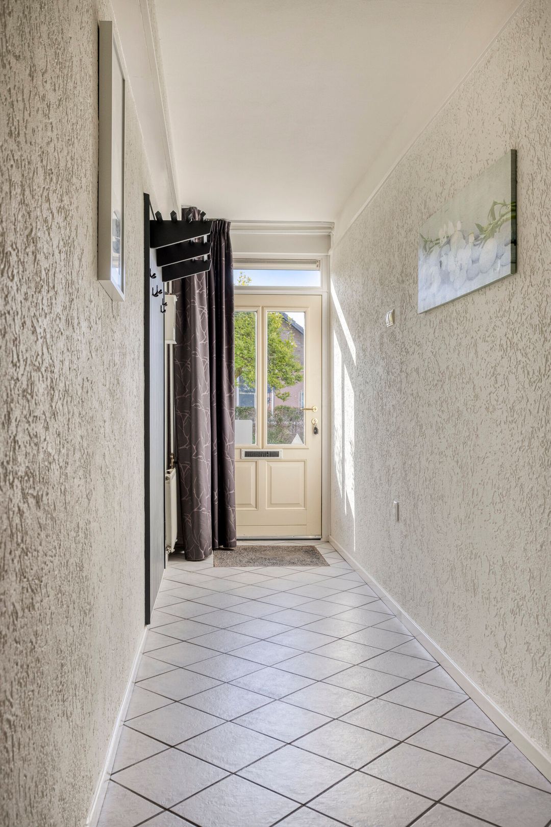 Foto 7 van Charlotte de Bourbonstraat 8