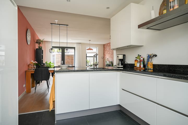 Foto 4 van Pinksterbloemstraat 21