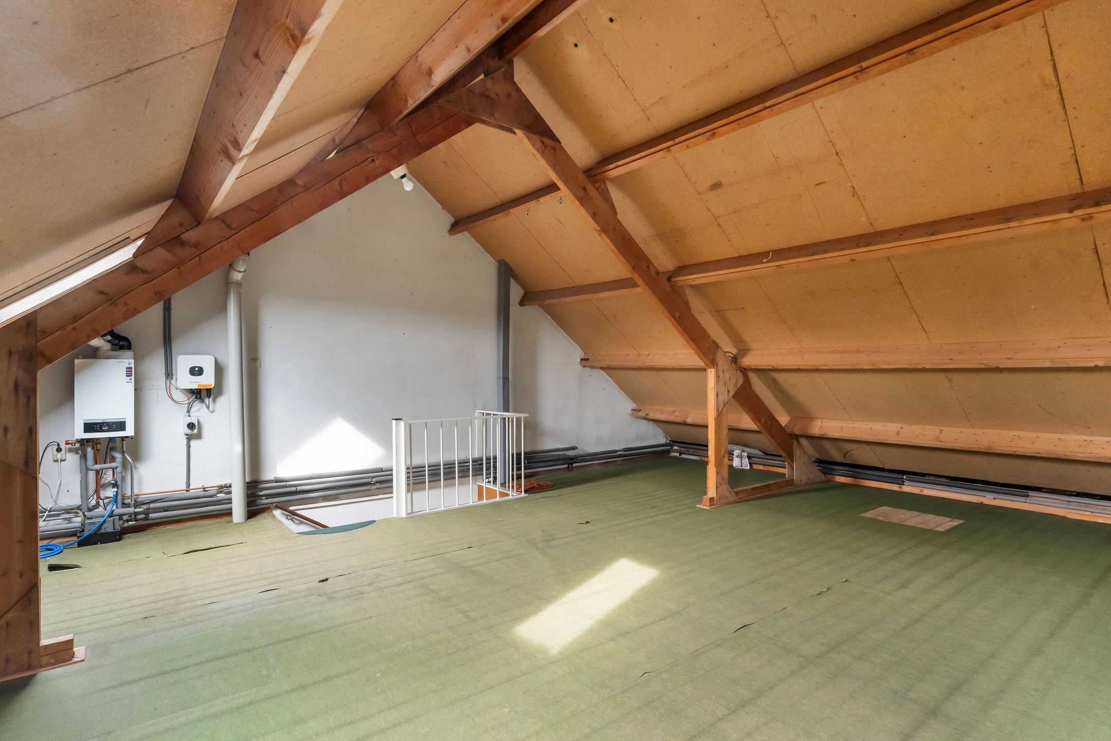Spacious corner home with garden and potential in Katwijk — 30