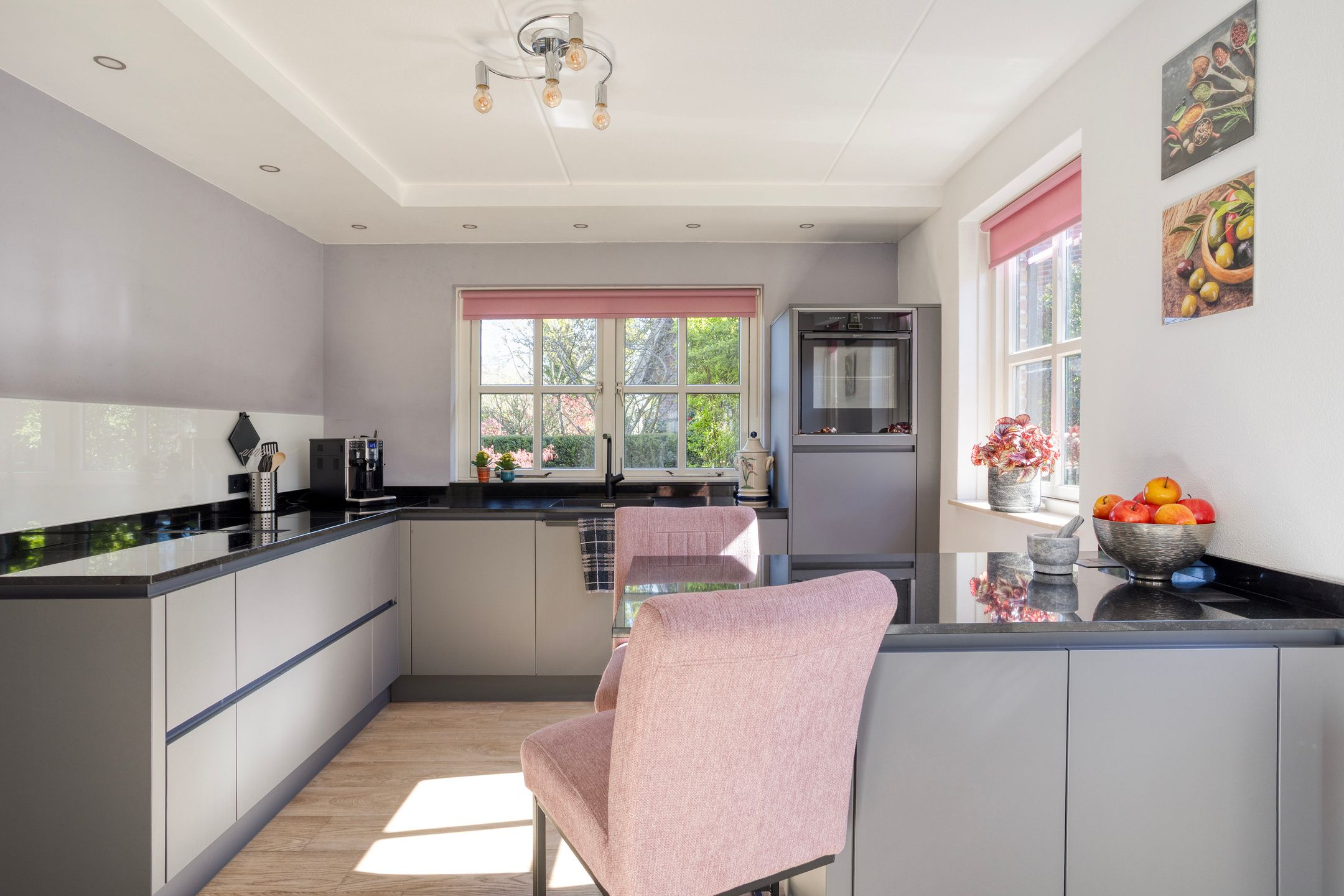 Foto 15 van Vespuccistraat 14