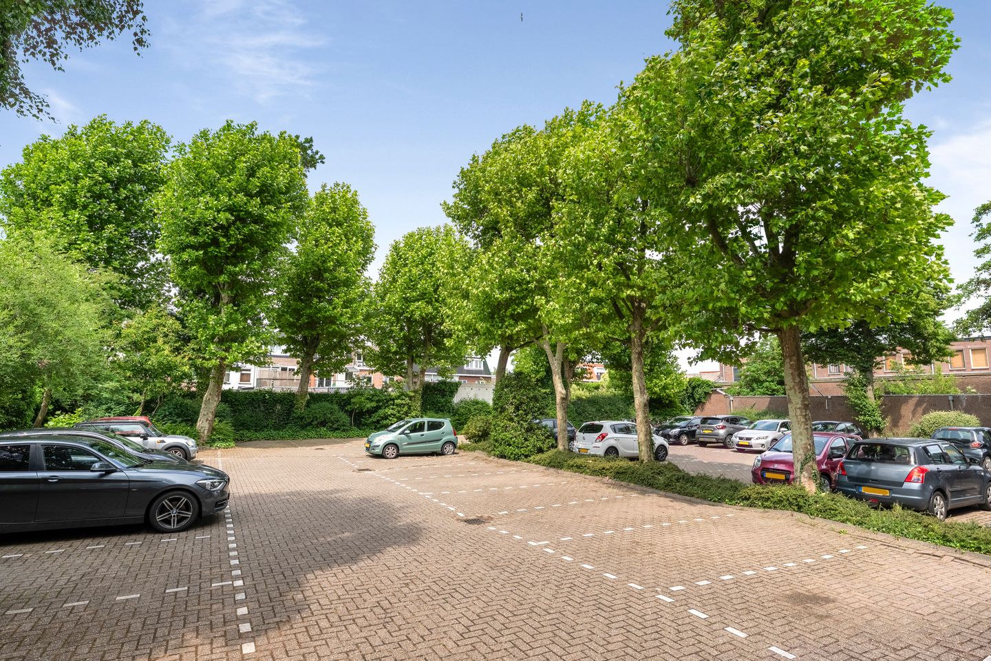 Apartment with Unobstructed Water Views Over the Spaarne — 25
