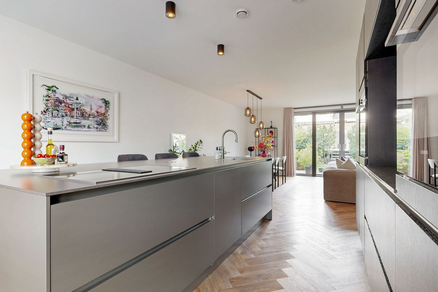 Foto 5 van Voorbuurt 42